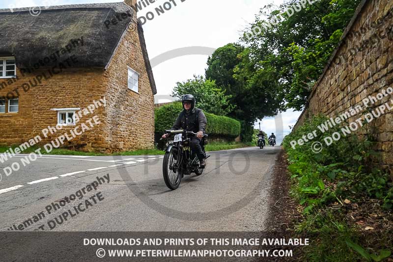 Vintage motorcycle club;eventdigitalimages;no limits trackdays;peter wileman photography;vintage motocycles;vmcc banbury run photographs